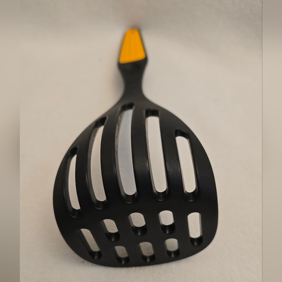 Tupperware Potato Masher - Picture 4 of 7